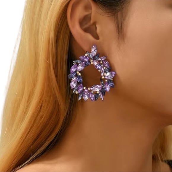 LAVENDER Rhinestone Sparkle Hoops Stud Back - Picture 4 of 4